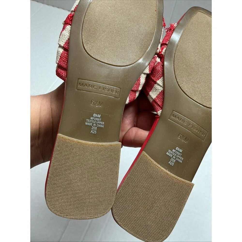 Marc Fisher Sandals Size  6.5. In New Condition - Picture 4 of 4